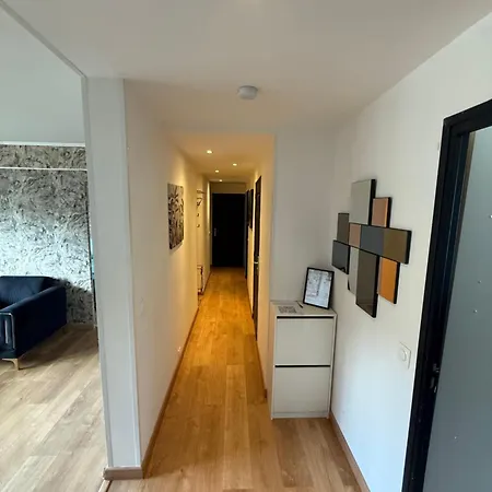 Grand 3 -parking Gratuit -6km De Rouen Centre Apartment